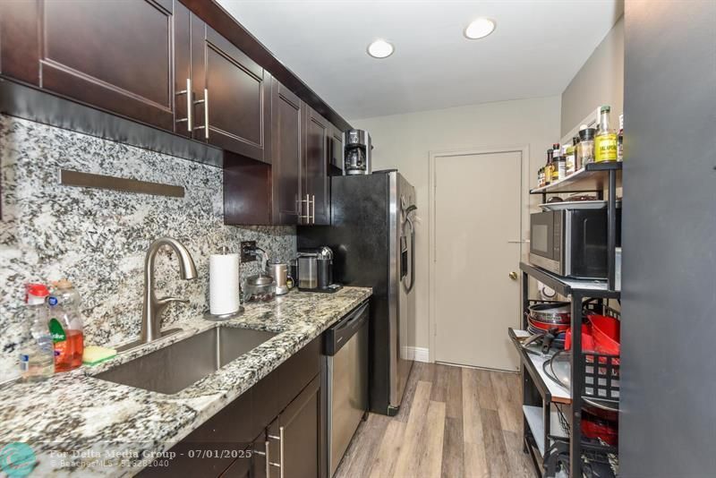 298 SW 6th St, Unit 103, Boca Raton, FL 33432 Photo