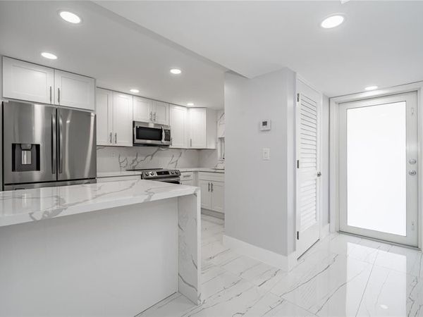 361 S Hollybrook Drive, Unit 105, Pembroke Pines, FL 33025