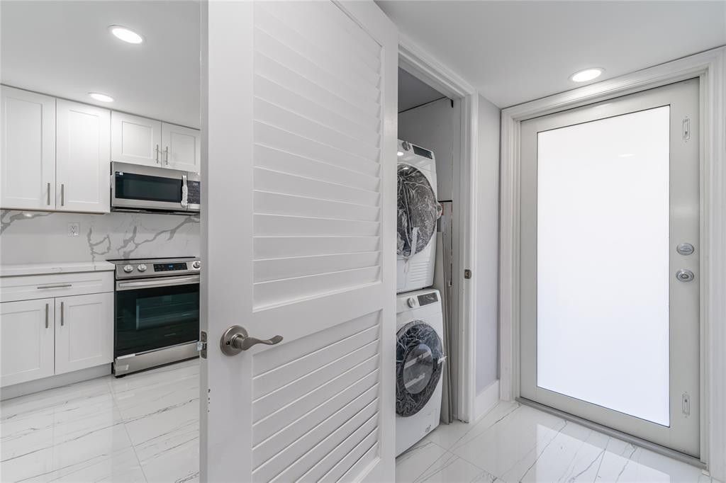 361 S Hollybrook Drive, Unit 105, Pembroke Pines, FL 33025 Photo