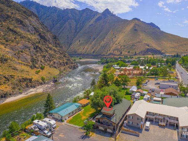 302 Berger St, Riggins, ID 83549