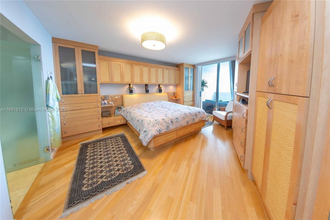 18911 Collins Ave, Unit 2004, Sunny Isles Beach, FL 33160 Photo