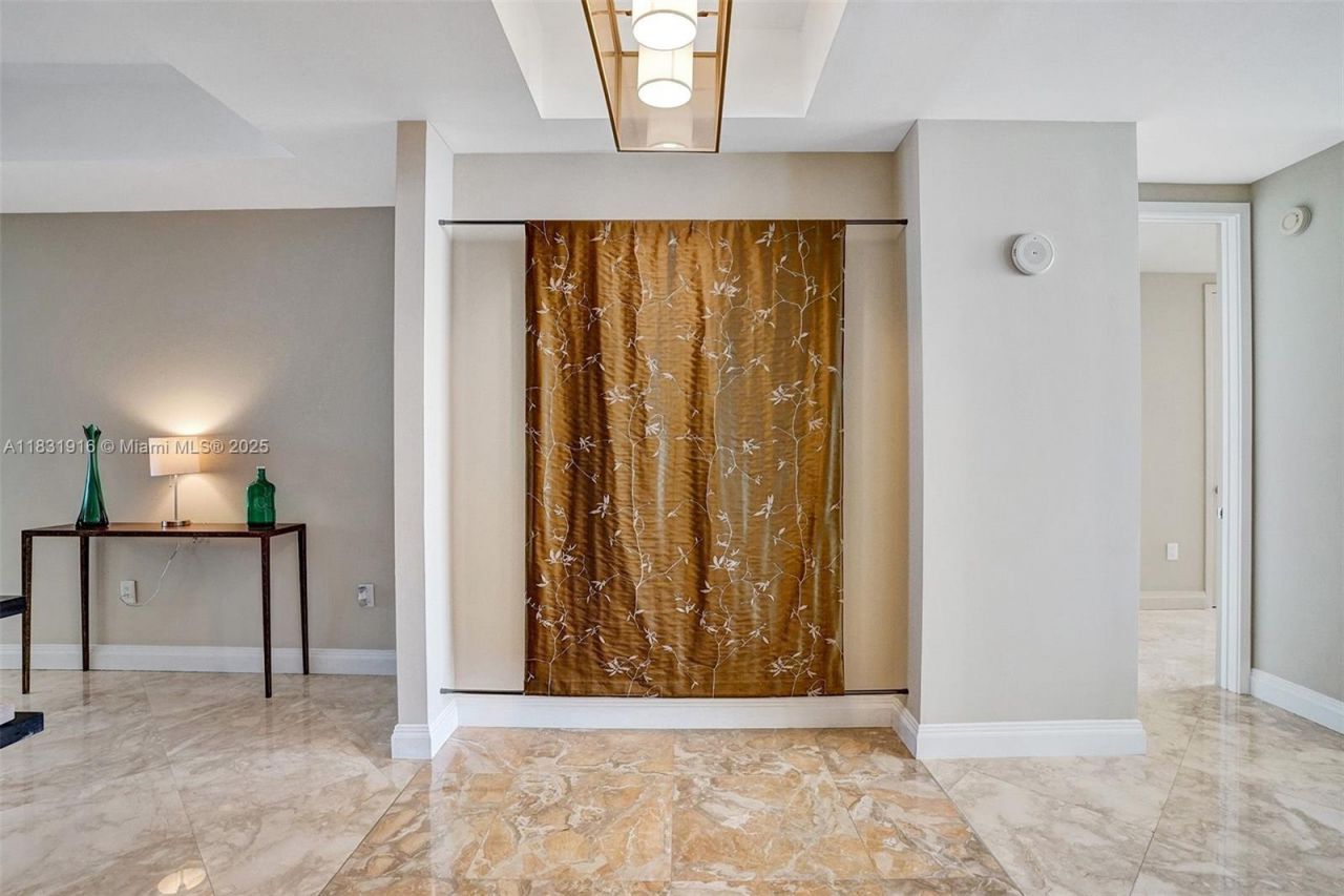 18101 Collins Ave, Unit 4206, Sunny Isles Beach, FL 33160 Photo