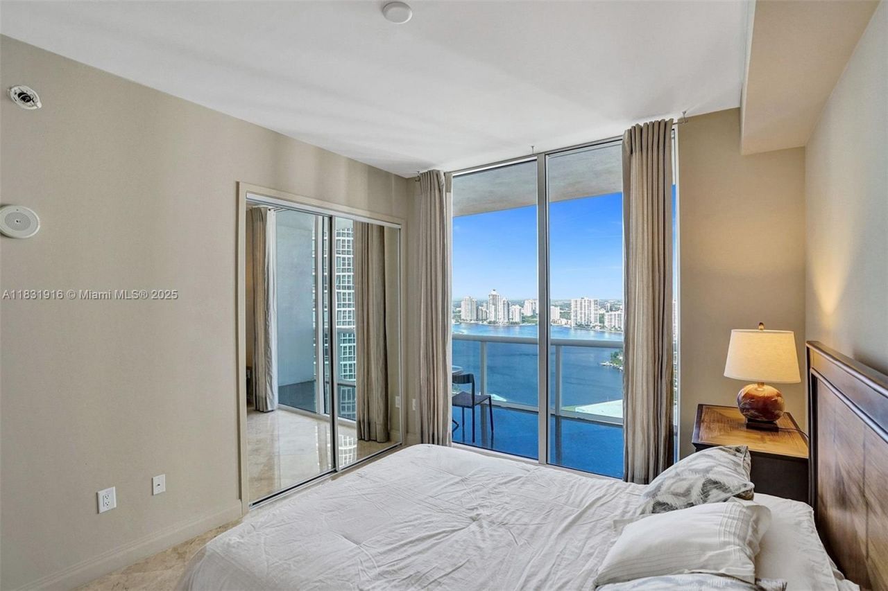 18101 Collins Ave, Unit 4206, Sunny Isles Beach, FL 33160 Photo