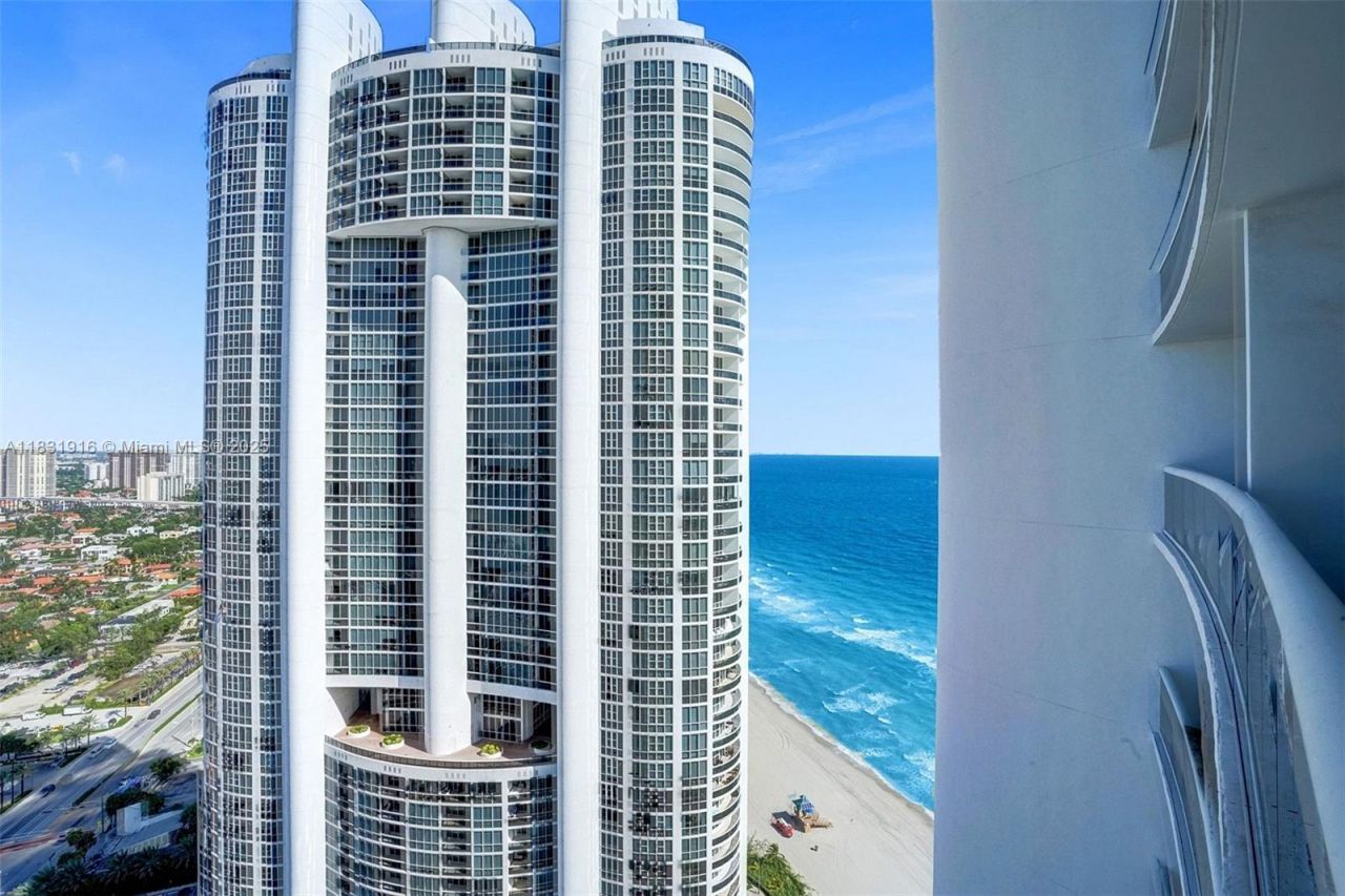 18101 Collins Ave, Unit 4206, Sunny Isles Beach, FL 33160 Photo
