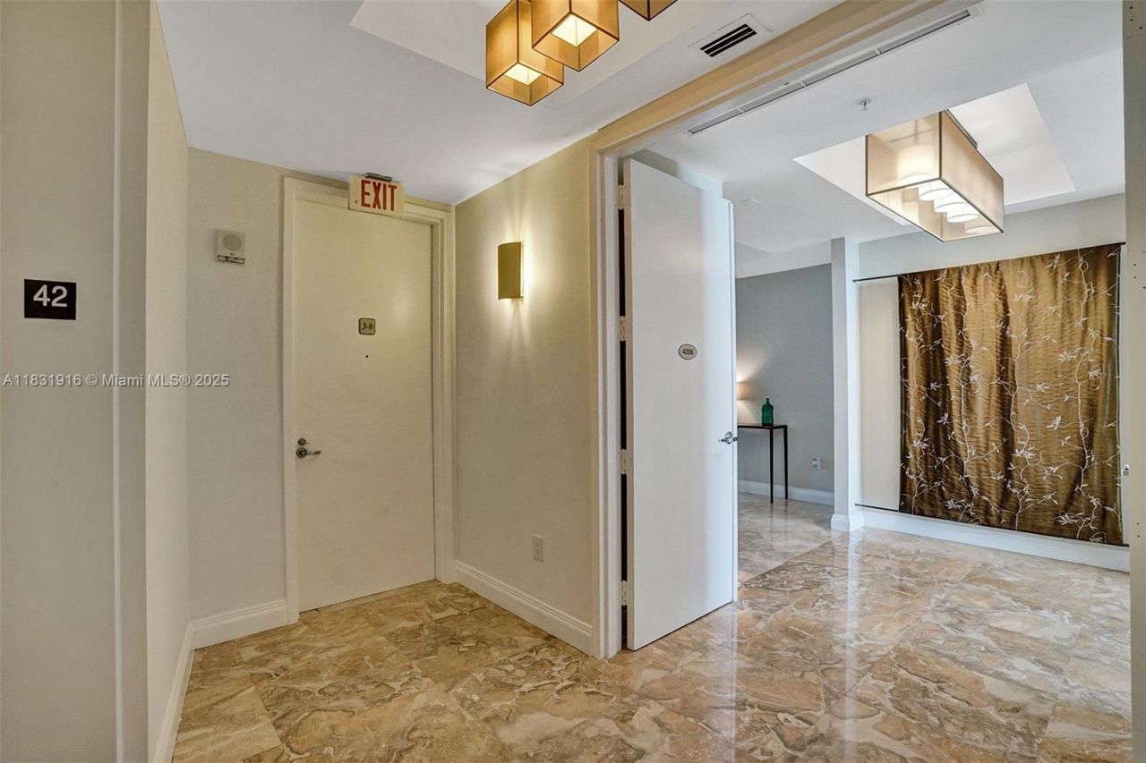 18101 Collins Ave, Unit 4206, Sunny Isles Beach, FL 33160 Photo