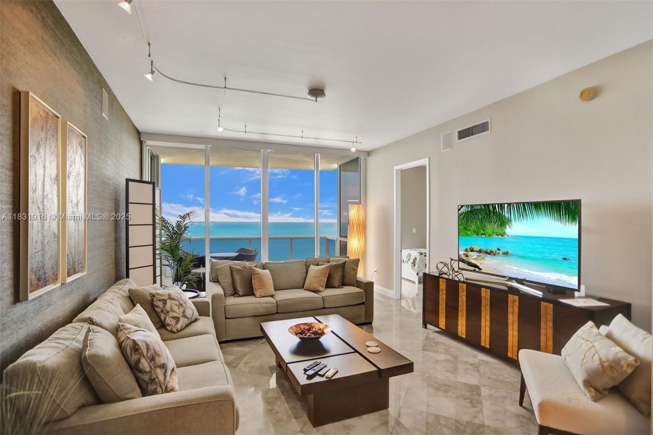 18101 Collins Ave, Unit 4206, Sunny Isles Beach, FL 33160 Photo