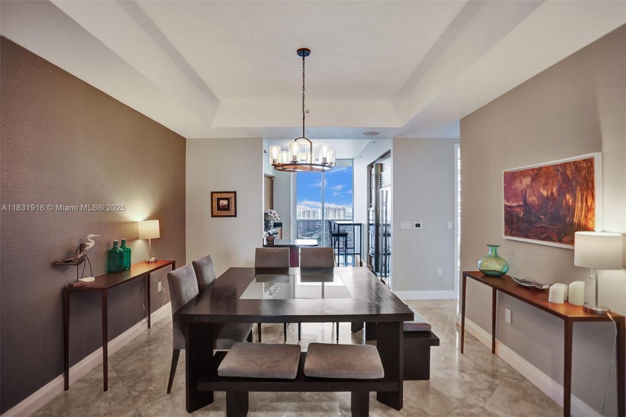 18101 Collins Ave, Unit 4206, Sunny Isles Beach, FL 33160 Photo