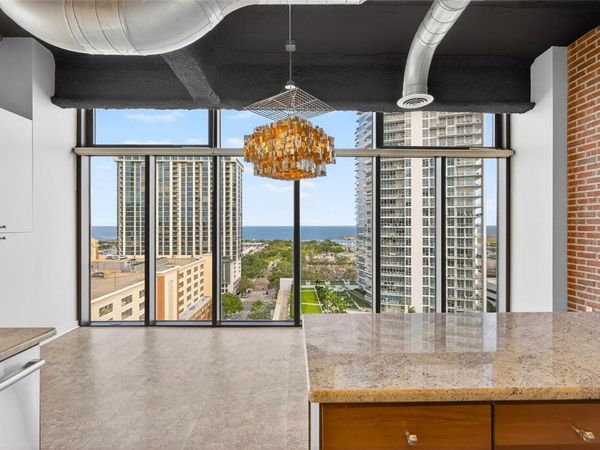 175 2ND STREET S, Unit P-2, ST PETERSBURG, FL 33701