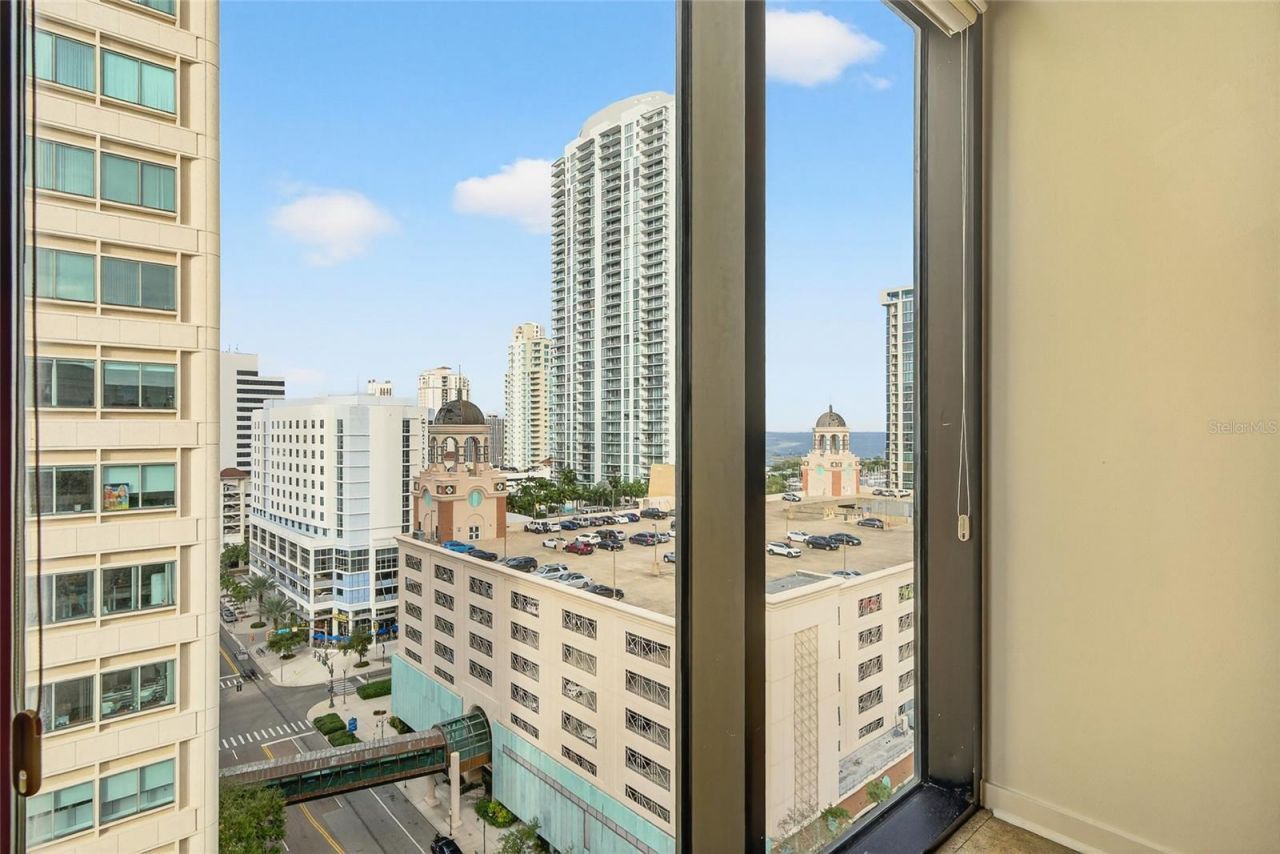 175 2nd Street S, Unit P-2, Saint Petersburg, FL 33701 Photo