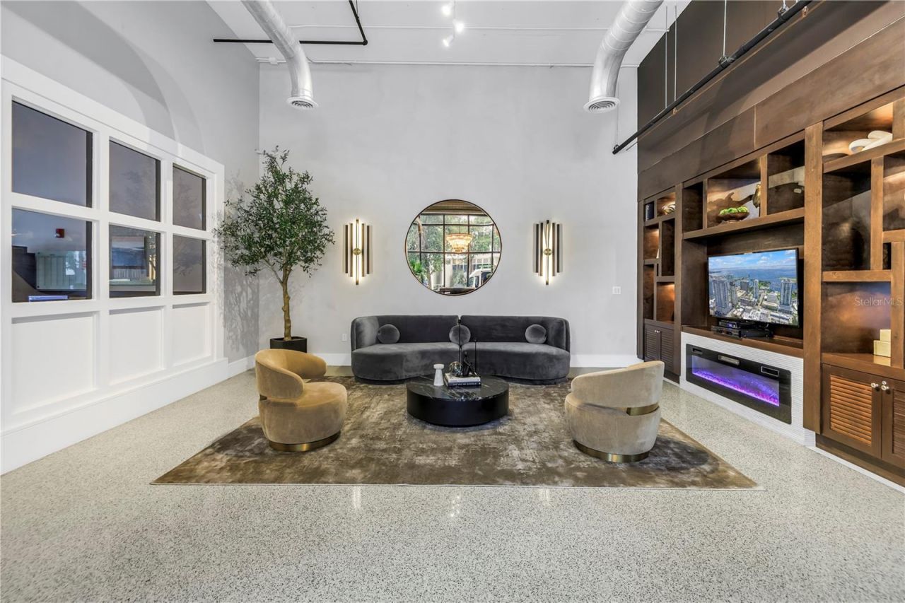 175 2nd Street S, Unit P-2, Saint Petersburg, FL 33701 Photo