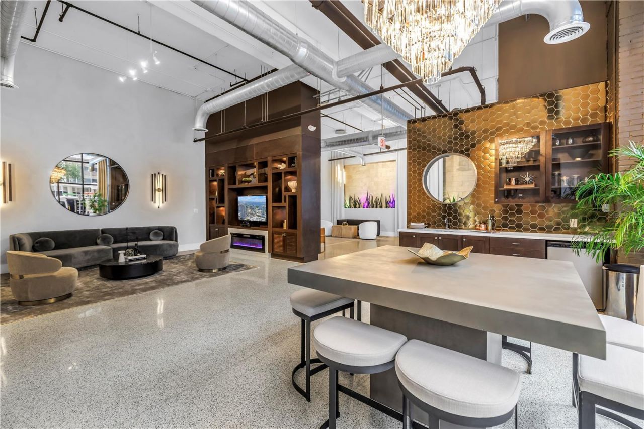 175 2nd Street S, Unit P-2, Saint Petersburg, FL 33701 Photo