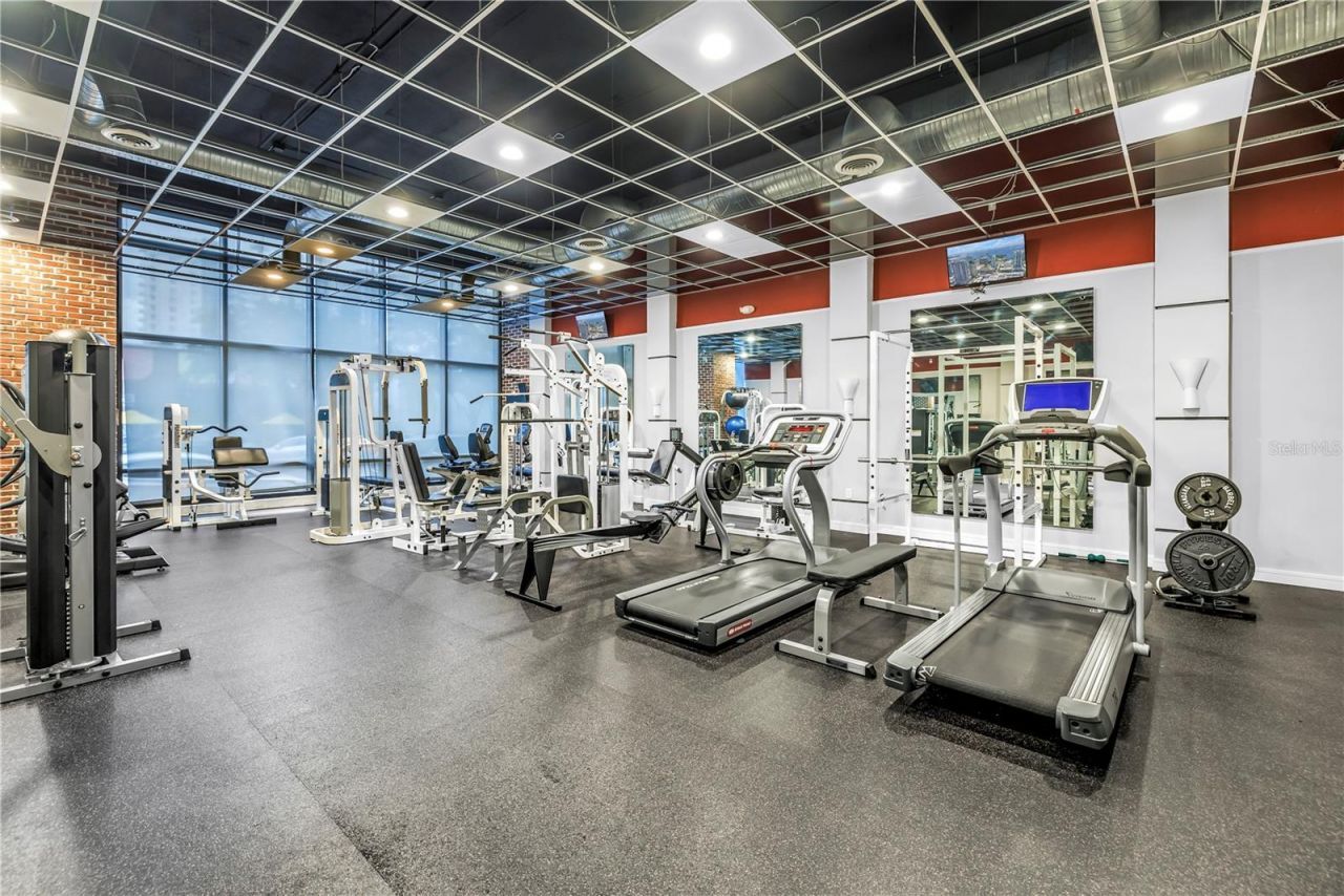 175 2nd Street S, Unit P-2, Saint Petersburg, FL 33701 Photo