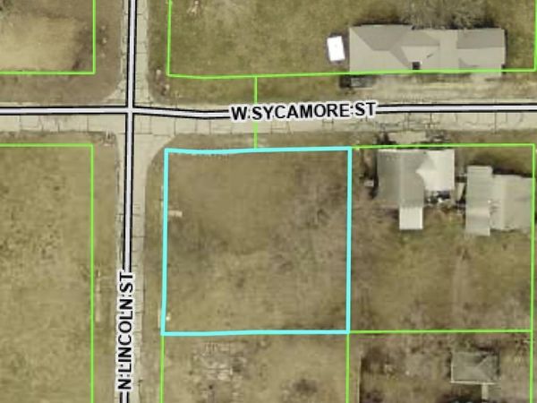 195 W SYCAMORE Street, Macy, IN 46951