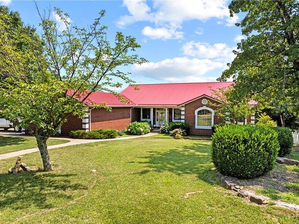 11771 Wildwood Drive, Omaha, AR 72662