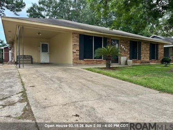 6970 Coronet Dr, Baton Rouge, LA 70812