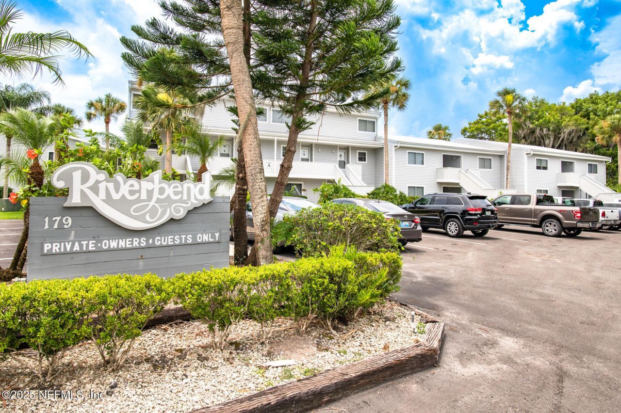 222 River Bend Place, Unit BLDG C, Welaka, FL 32193 Photo