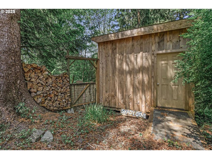 Property Image 43