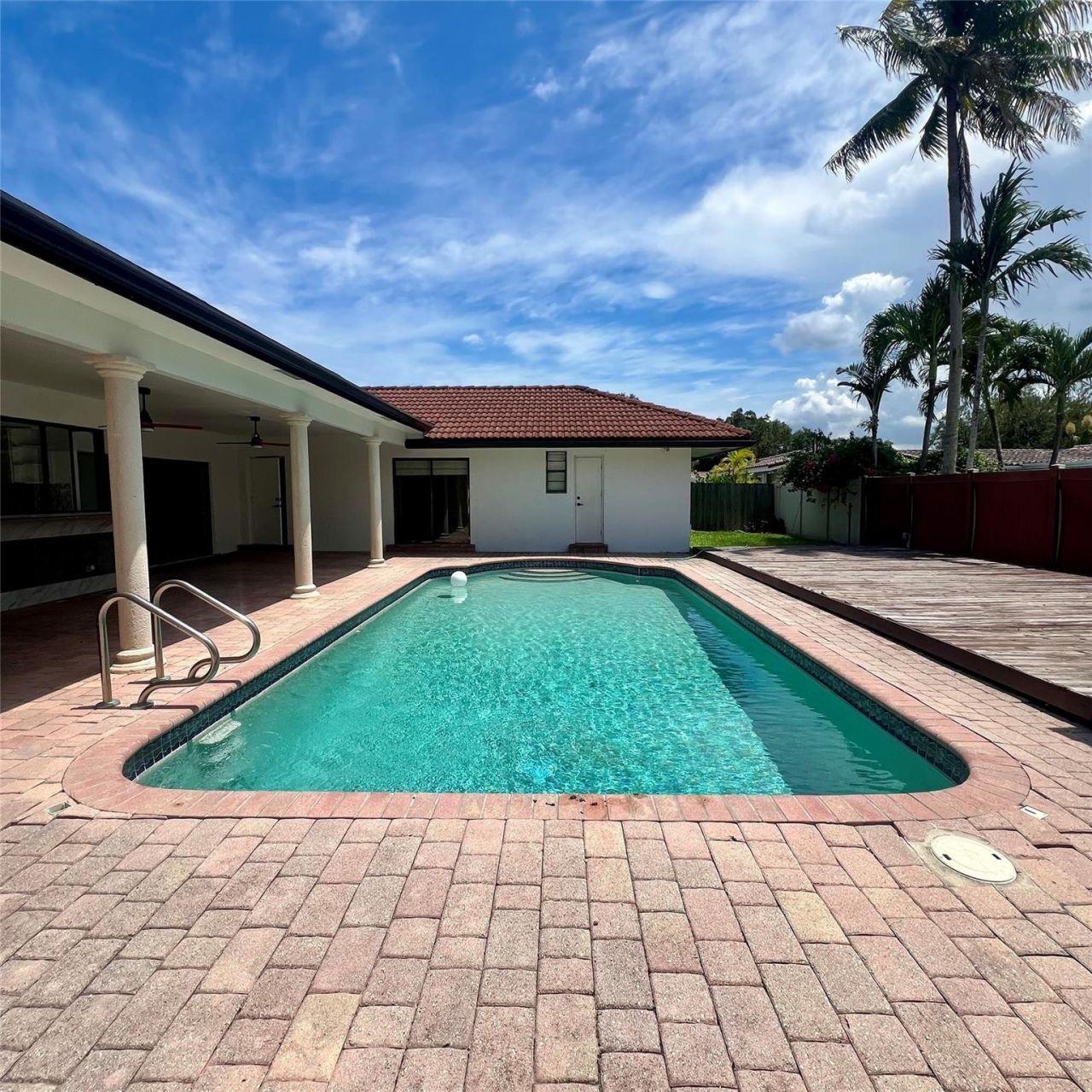 4000 N 37th Avenue, Hollywood, FL 33021 Photo