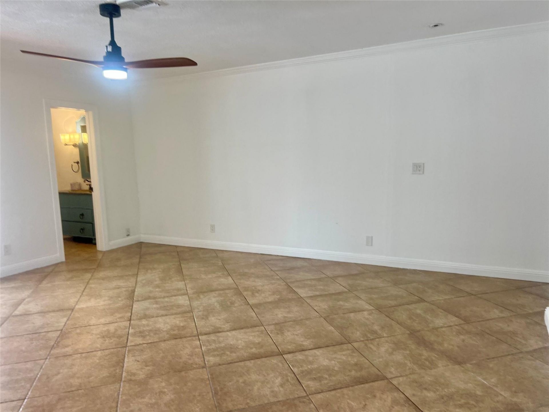 4000 N 37th Avenue, Hollywood, FL 33021 Photo