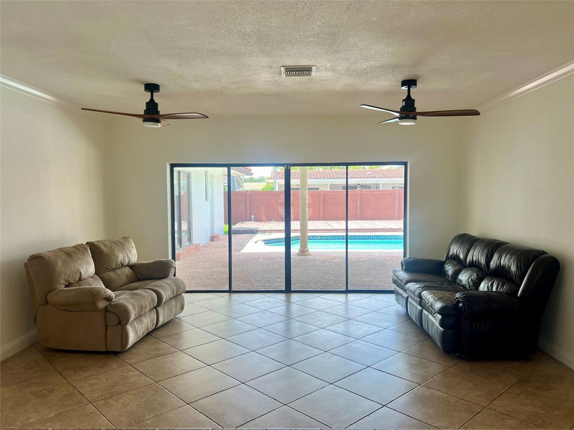 4000 N 37th Avenue, Hollywood, FL 33021 Photo