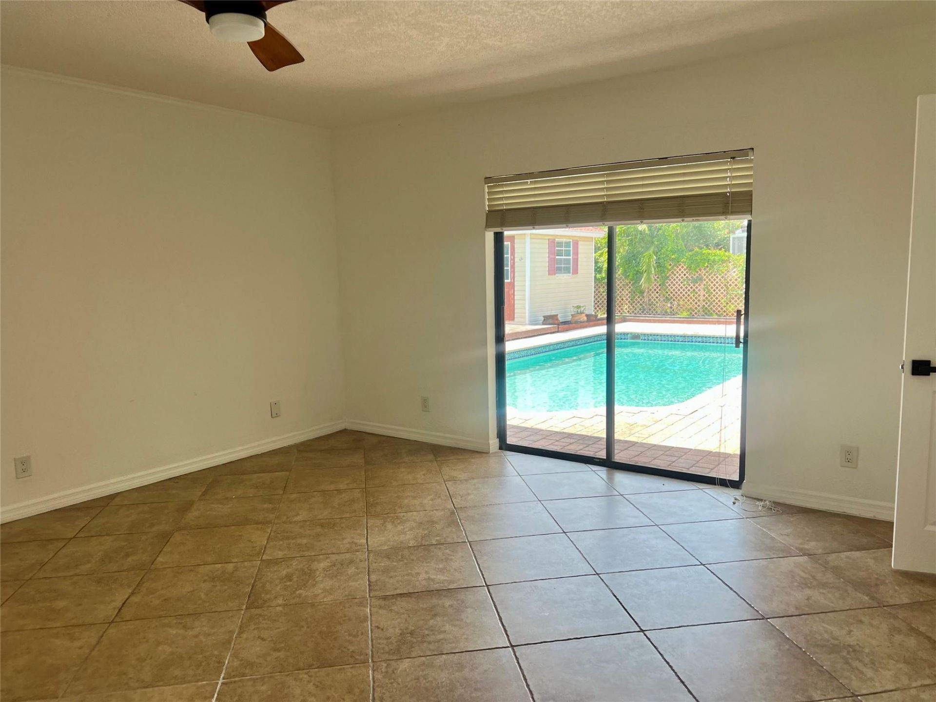 4000 N 37th Avenue, Hollywood, FL 33021 Photo