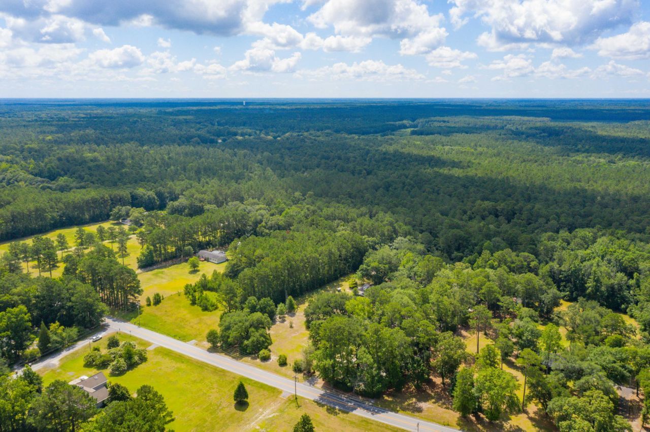 1279 Ridge Road Photo 11