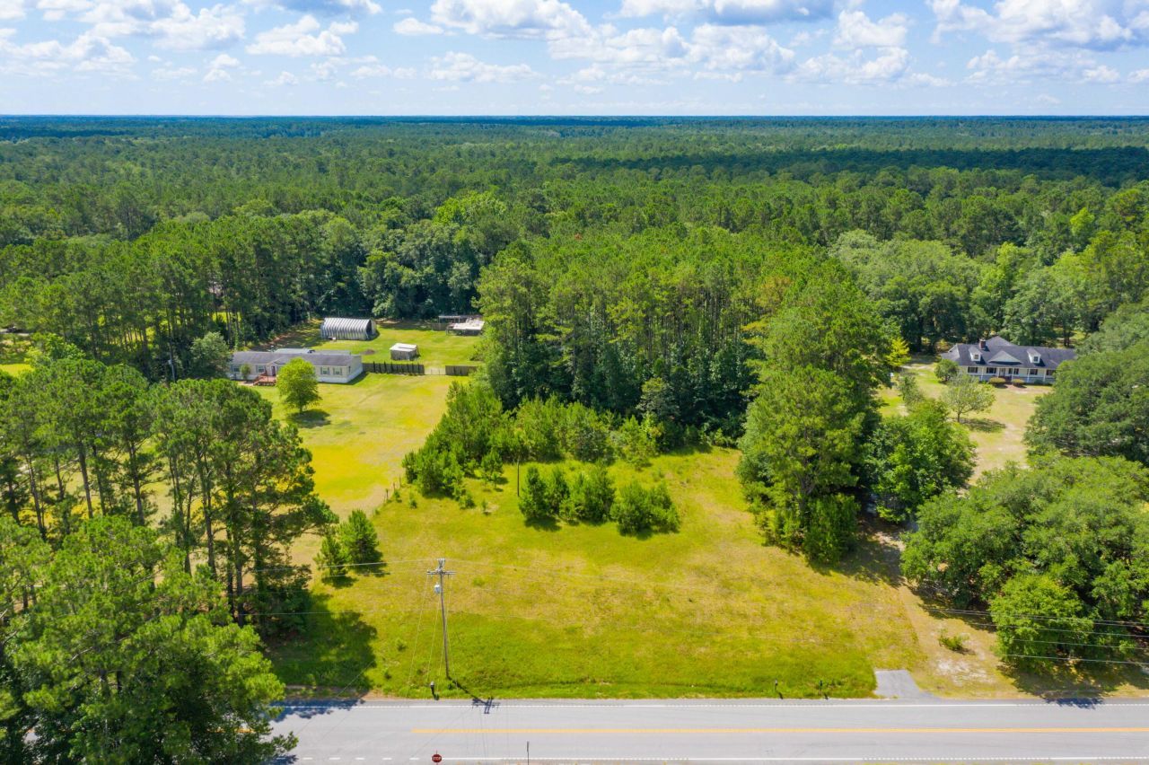 1279 Ridge Road Photo 6