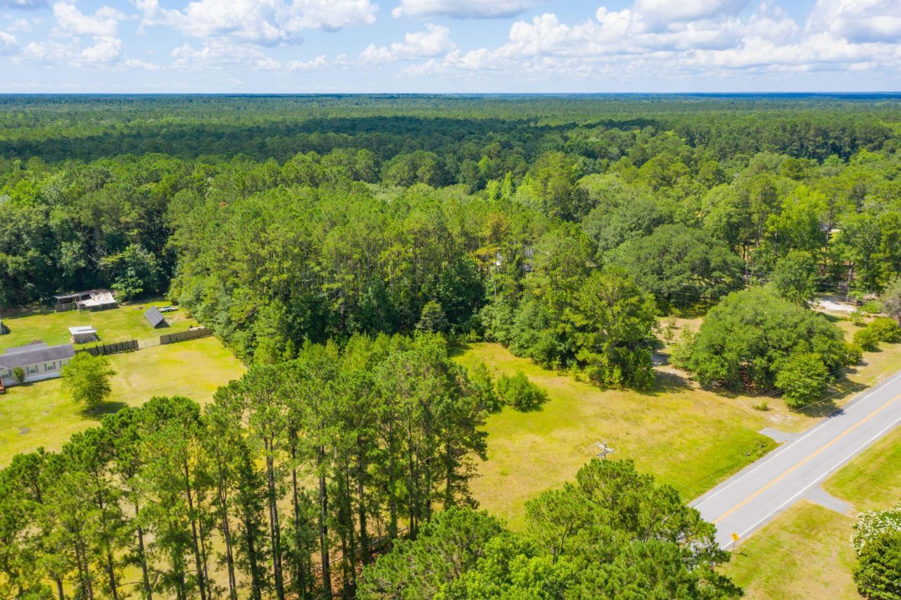 1279 Ridge Road Photo 8