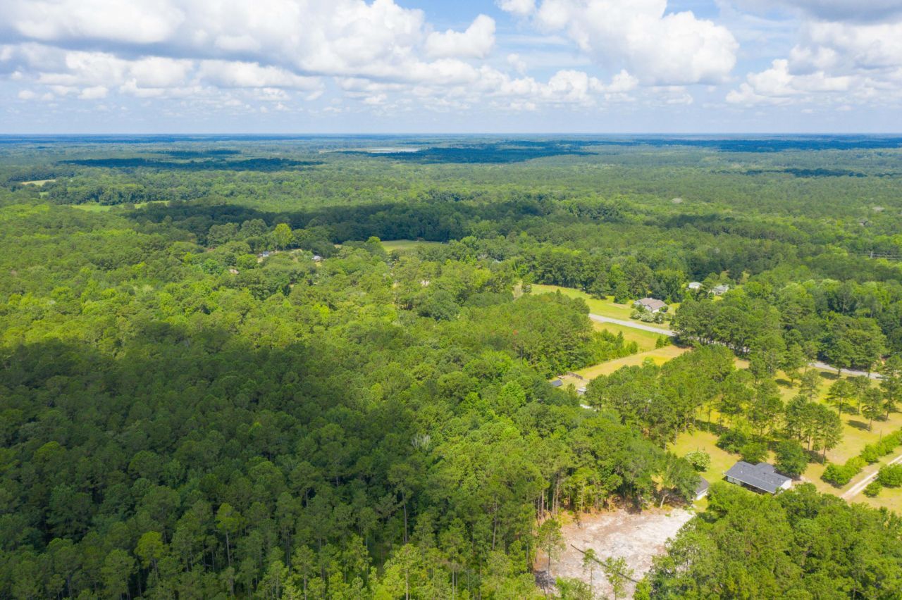 1279 Ridge Road Photo 9