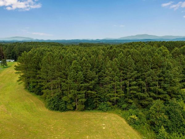 6701 Spring Place Road SE, Cleveland, TN 37323