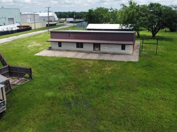 1824 Highway 84 West, Mexia, TX 76667