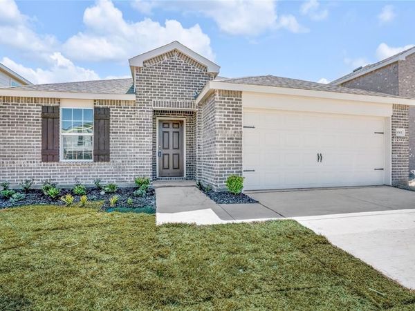 1061 Castroville Drive, Forney, TX 75126