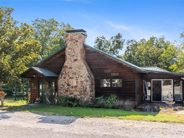 121 Park St Street, Brownwood, TX 76801