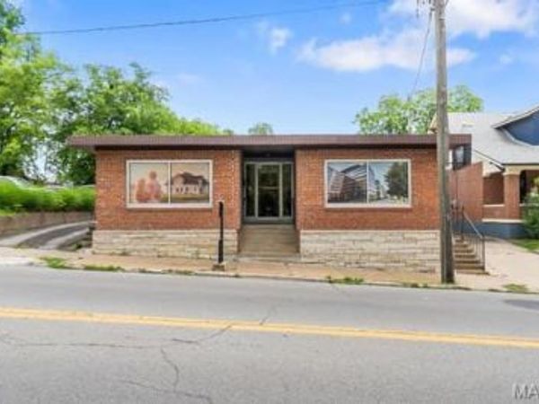 230 N Sprigg Street, Cape Girardeau, MO 63701