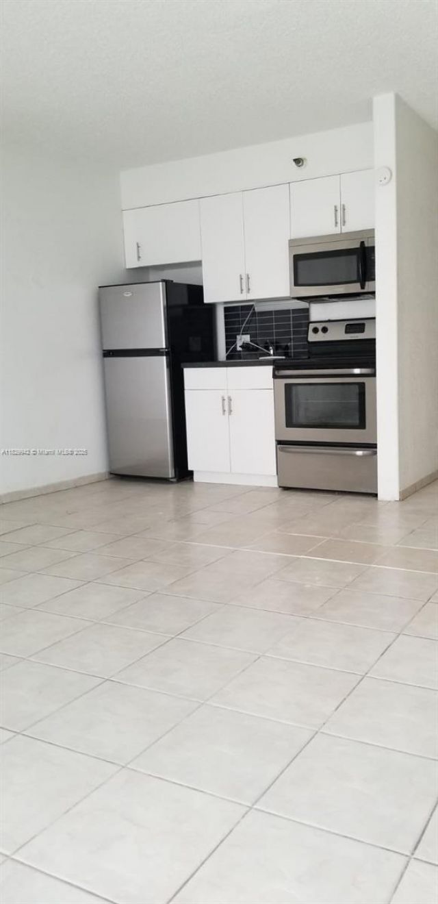 16450 NW 2nd Ave, Unit 302, Miami, FL 33169 Photo