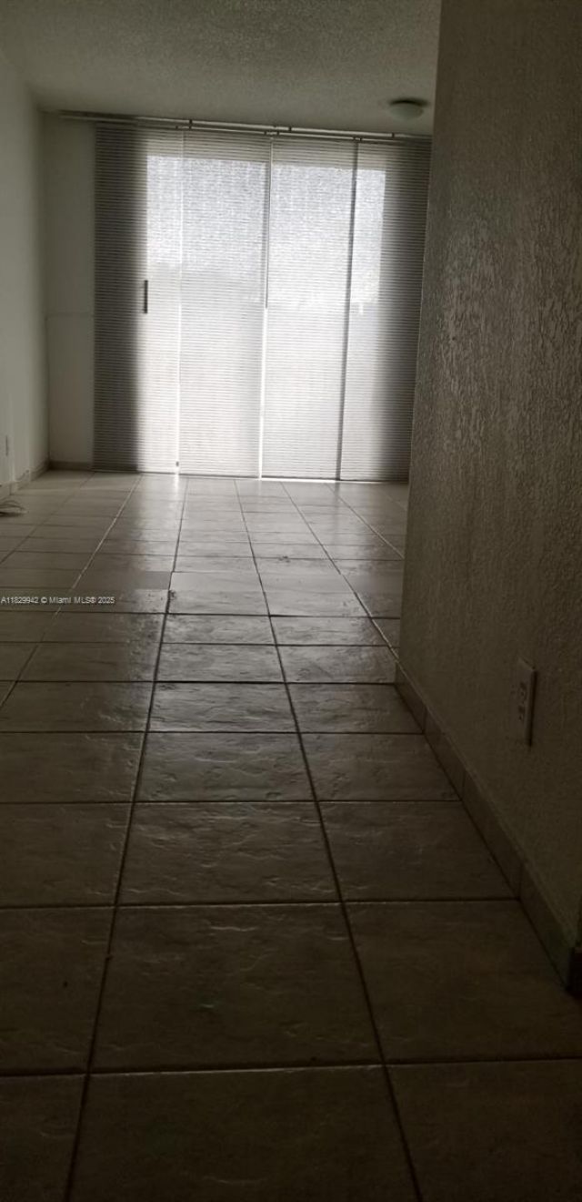 16450 NW 2nd Ave, Unit 302, Miami, FL 33169 Photo