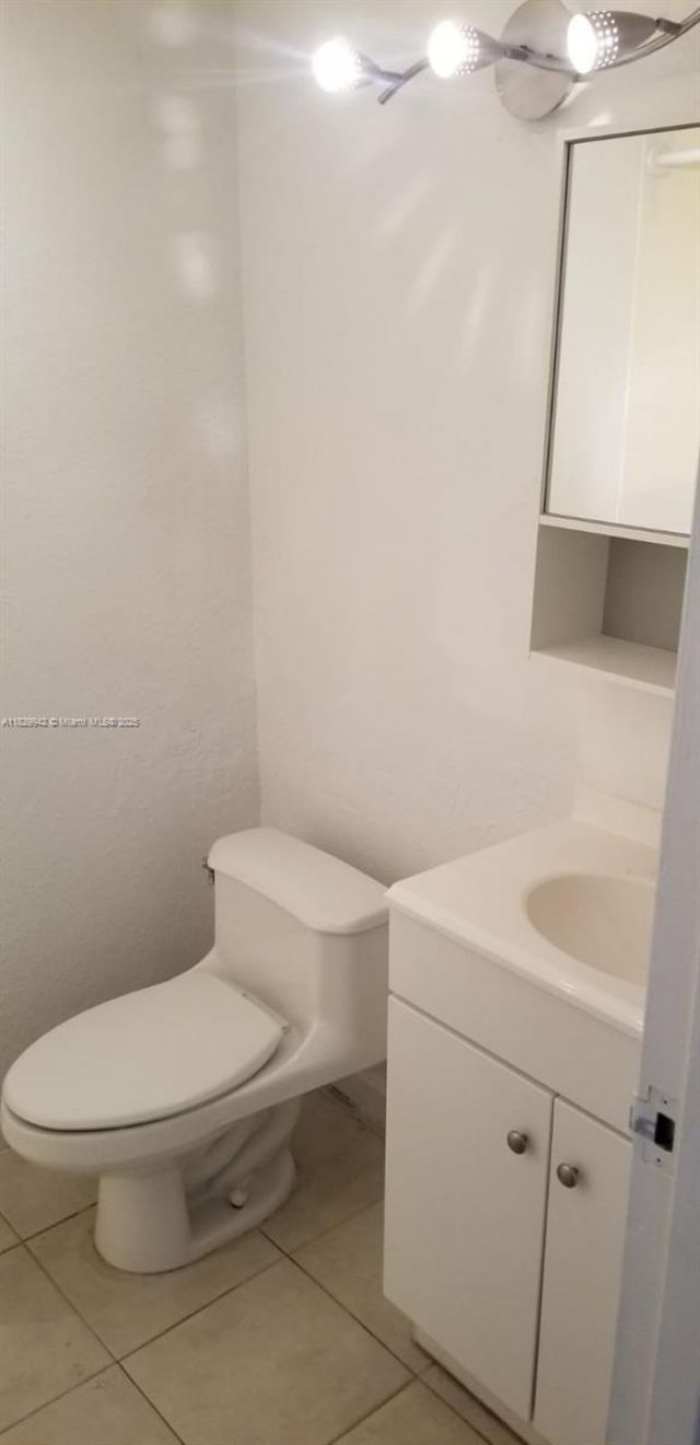 16450 NW 2nd Ave, Unit 302, Miami, FL 33169 Photo