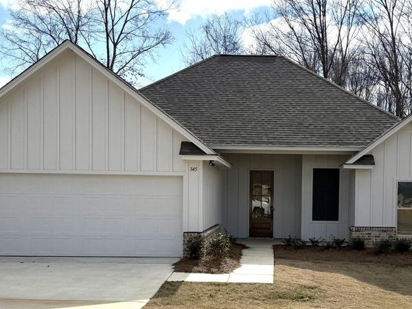 345 Willow Way, Canton, MS 39046