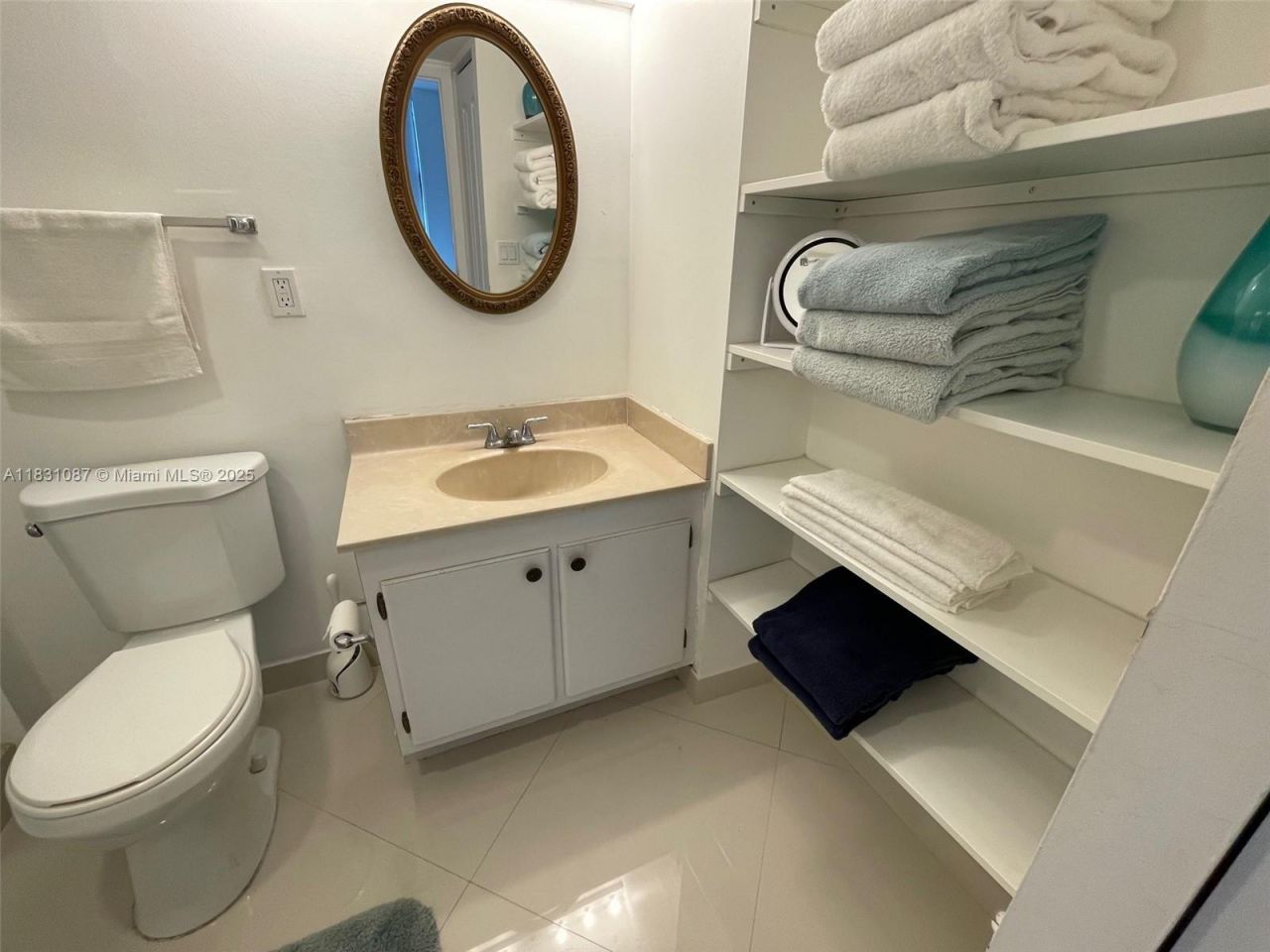 20335 W Country Club Dr, Unit 304, Aventura, FL 33180 Photo