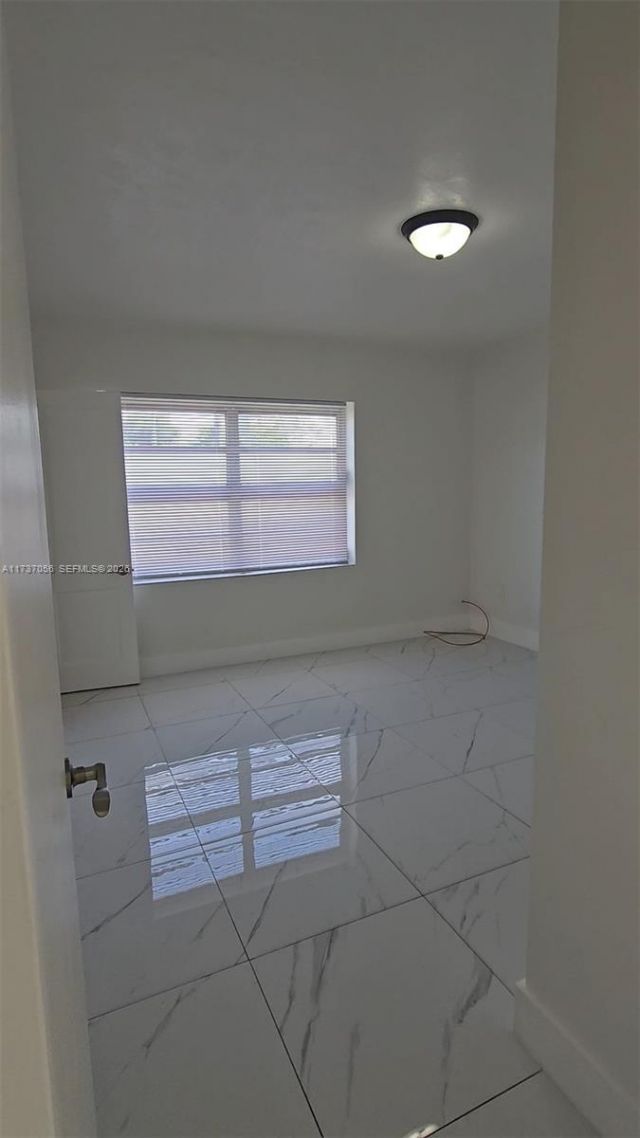 383 E 4th Ave, Unit 3, Hialeah, FL 33010 Photo