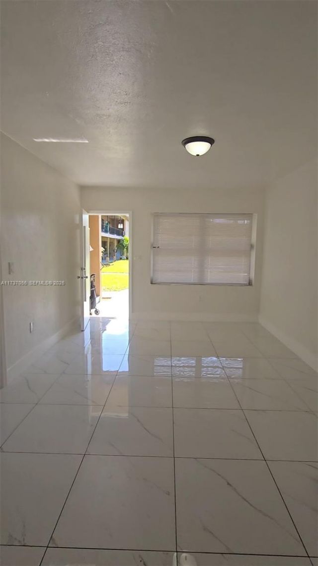 383 E 4th Ave, Unit 3, Hialeah, FL 33010 Photo
