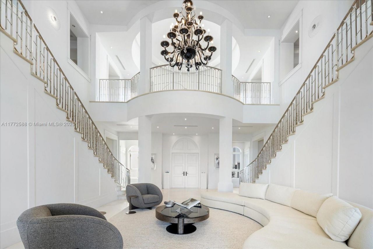 4340 N Bay Rd, Miami Beach, FL 33140 Photo