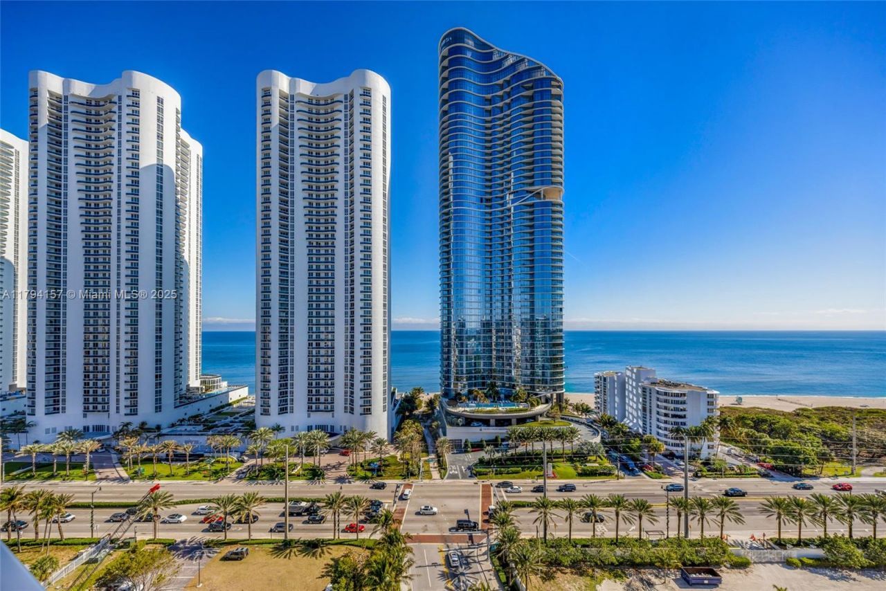 100 Bayview Dr, Unit 1403, Sunny Isles Beach, FL 33160 Photo