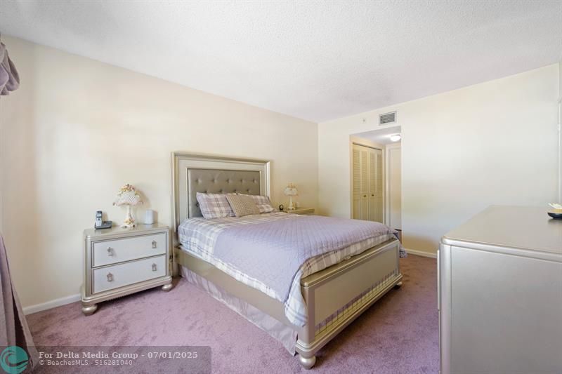 1301 NE 7th Street, Unit 113, Hallandale Beach, FL 33009 Photo