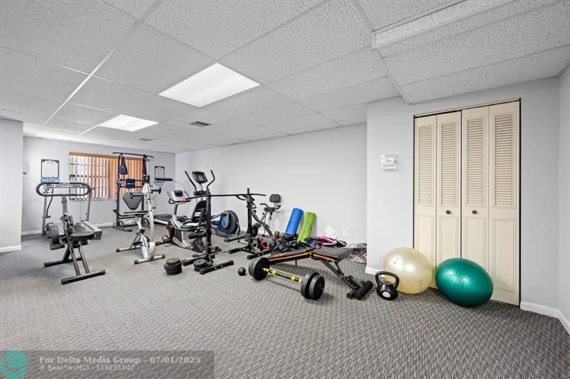 1301 NE 7th Street, Unit 113, Hallandale Beach, FL 33009 Photo