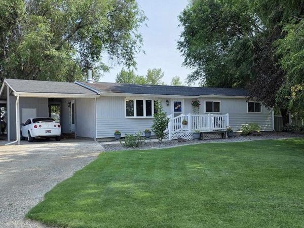 15831 Richway Dr, Caldwell, ID 83607