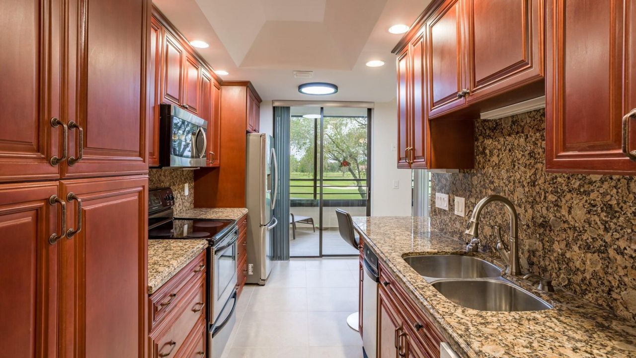 7460 La Paz Boulevard, Unit 208, Boca Raton, FL 33433 Photo