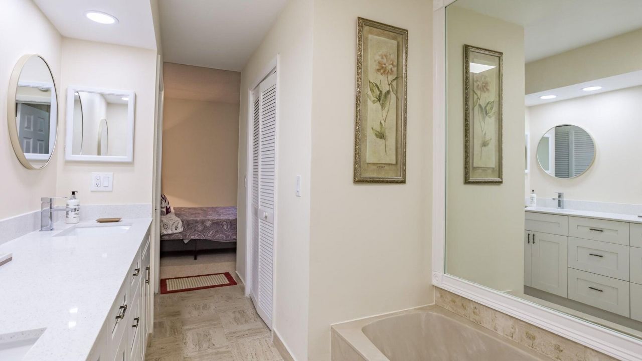 7460 La Paz Boulevard, Unit 208, Boca Raton, FL 33433 Photo