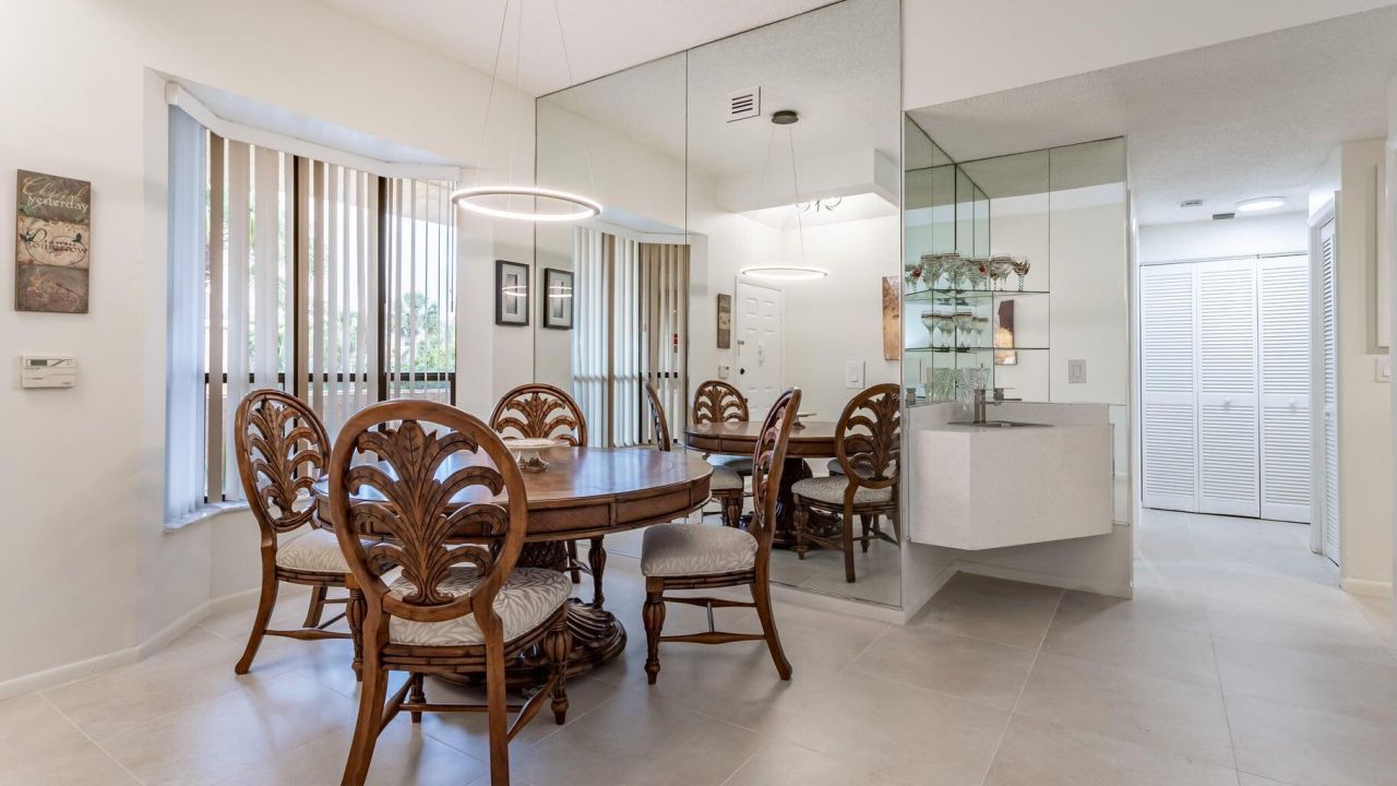 7460 La Paz Boulevard, Unit 208, Boca Raton, FL 33433 Photo