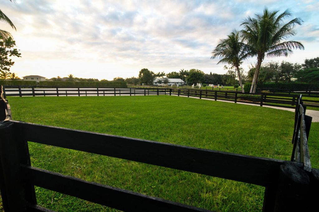 2040 Canter Way, Wellington, FL 33414 Photo